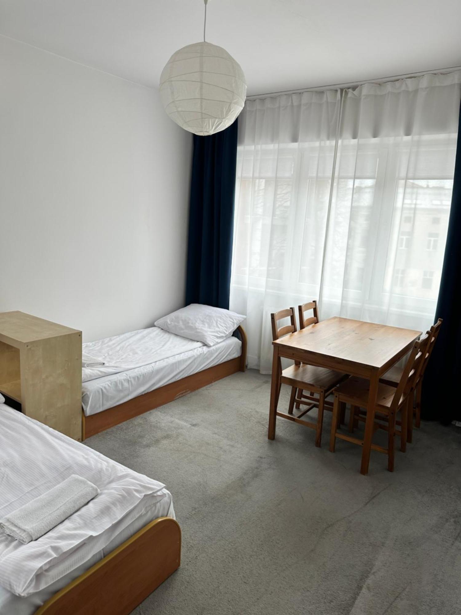 Hostel Demi